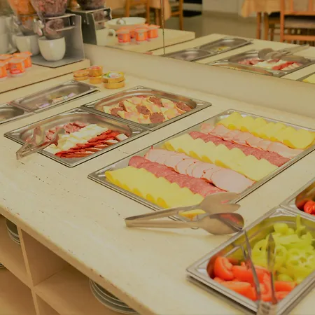 アレクシス ホテル