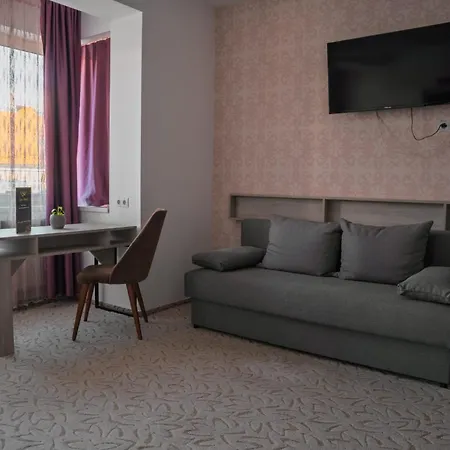 Alexis Hotel
